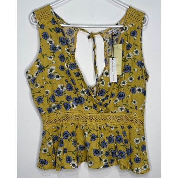 Cupcakes and Cashmere Floral Blouse Sleeveless Yellow Blue Size Small NWT - Picture 1 of 8